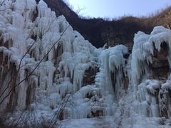 -大平台龙居瀑布旅游区