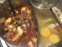 -左庭右院鲜牛肉火锅(浦江欢乐颂店)