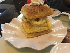-新大咀港式茶餐厅(宝山万达店)