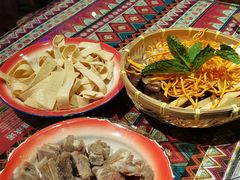 -火塘云南烧烤大排档