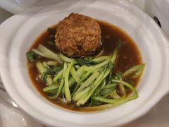 红烧狮子头-留芳·文旅古月楼(老街店)
