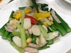 -顺德人家食府(黄金广场店)