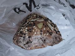 全麦餐包-野上麦田(中贸广场店)