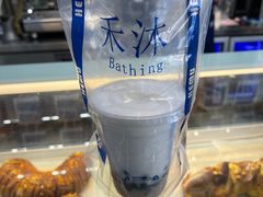 -禾沐·轻食·面包·咖啡