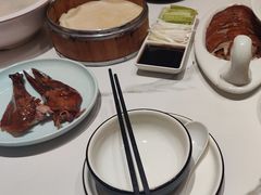 -梅利汴京烤鸭•开封豫菜地标店(东司门店)