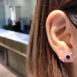 -威德钻石-克拉钻大本营(南京东路店)