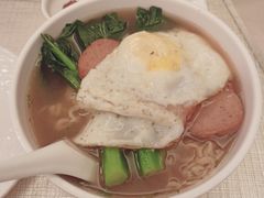 -鸿泰洋美食水会(东门中店)