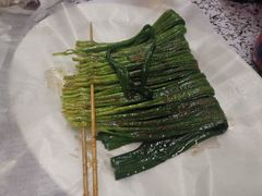 -蚝哥花姐湛江烤生蚝(美丽湾市场店)