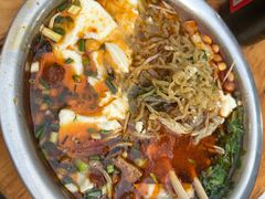 -老五鸡丝豆花面粉(瑞金北路68号院店)