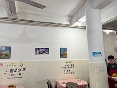 -洪霞餐馆
