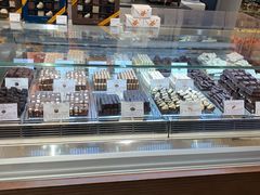 面包甜点陈列柜-VENCHI 闻绮(北京国贸商城店)