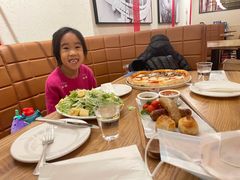 -城市大道红炉披萨烘焙坊