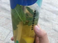 -星巴克(嘉定中信泰富万达广场店)