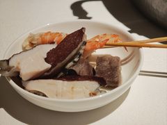 -洋房火锅(上海新天地南北里店)