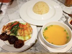 -关夫人餐厅(阳光广场店)