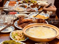 -老天桥酱肉烧饼夹肘子(天桥店)