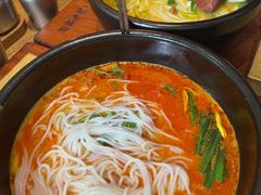 -银米·云南传统过桥米线(双廊黑金冠店)