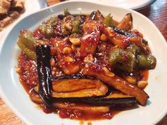 虎皮辣子烧茄子-柴窝堡22号辣子鸡·传承新疆菜