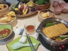 -一叶一世界·素食餐厅(锦华万达店)