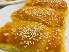 蜜汁叉烧酥-金时代顺风大酒店(南桥百联店)