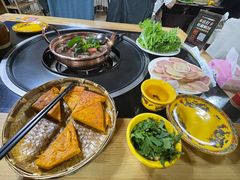 -银同牦牛肉火锅