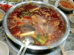 -肖肖酸萝卜鱼火锅(总店)
