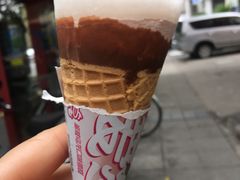 -全家便利店(襄阳南路店)