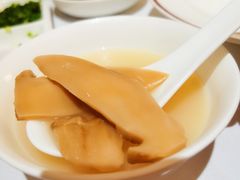 招牌松茸清汤底-洋房火锅(新天地店)
