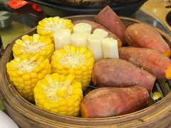 -郑猛记石岐鸽主题餐厅(长江店)