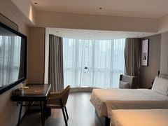 -深圳罗湖东门步行街亚朵X酒店