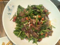 -黄泥岗·地道湖北菜(奥特莱斯店)