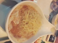 -新大咀港式茶餐厅(宝山万达店)