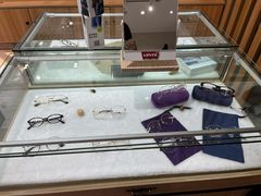 -无界眼镜MaxLess(滨江星光大道店)