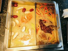 -重庆九记老火锅(广场店)