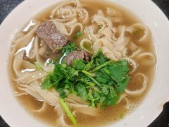 牛肉拉面-十二忠手拉面(五福店)