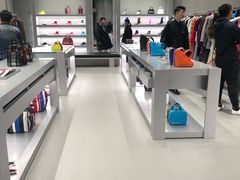 -BALENCIAGA(比斯特苏州购物村店)