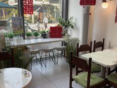 -琦堡高端定制蛋糕茶歇(格力广场店)