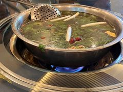 -周老三跷脚牛肉·全牛火锅(非遗传承店)