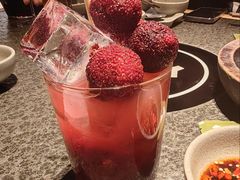 杨梅冰饮-三出山火锅(南京万象天地店)