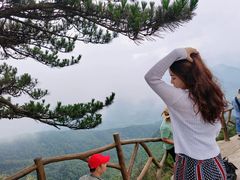 -罗田薄刀峰风景区
