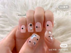 -Pink You美甲洗眉纹绣定制中心