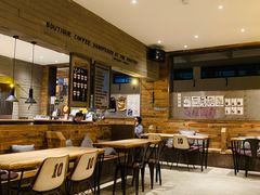 大堂-Vanilla Specialty Coffee(八大关店)