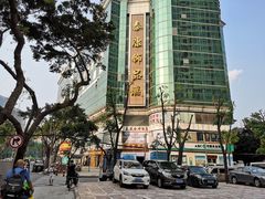 -泰康仰忠精品批发城