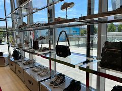 -Gucci(首创奥特莱斯店)