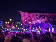-FINNS Beach Club