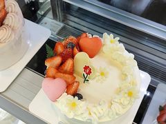 -花花卷卷·鲜食蛋糕(静安久光百货店)