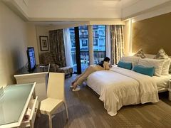 -麦哲伦丝绸度假村