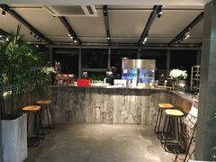 -HIGH FIVE哈福手工汉堡(桂林路店)