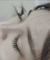 -七月美睫 美甲
