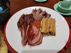 -六合居·明厨亮灶餐厅(成双大道店)
